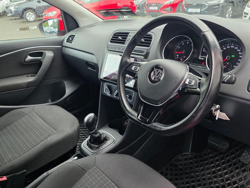2015 Volkswagen Polo