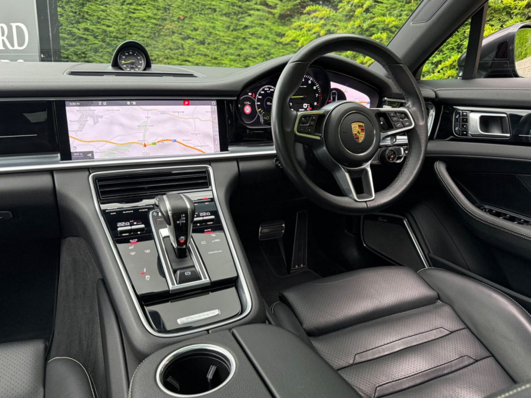 2020 Porsche Panamera