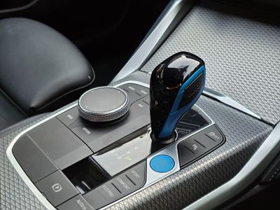 2022 BMW i4