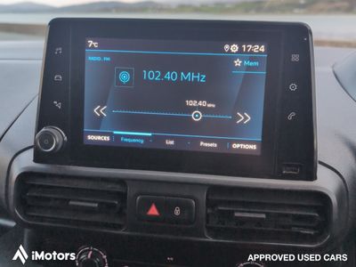 2022 Peugeot Partner