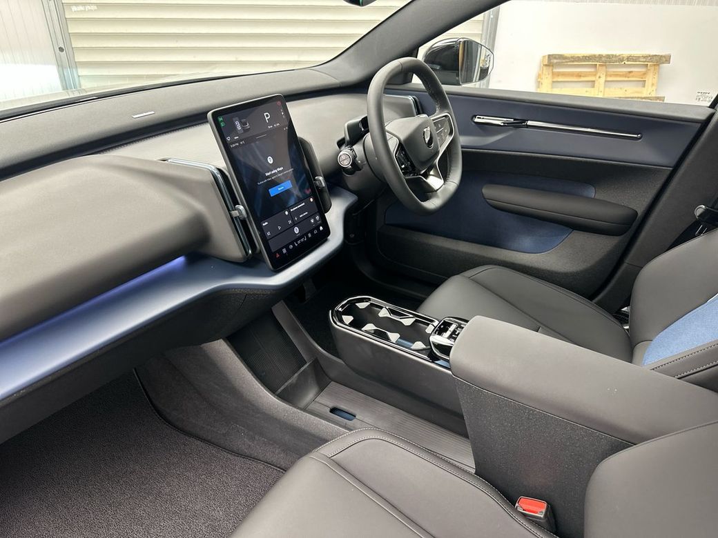 2025 Volvo EX30