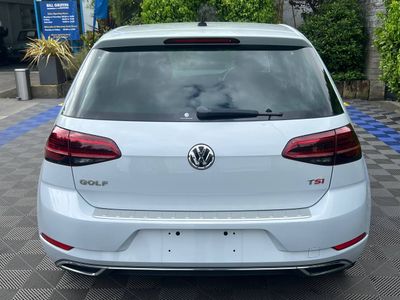 2017 Volkswagen Golf