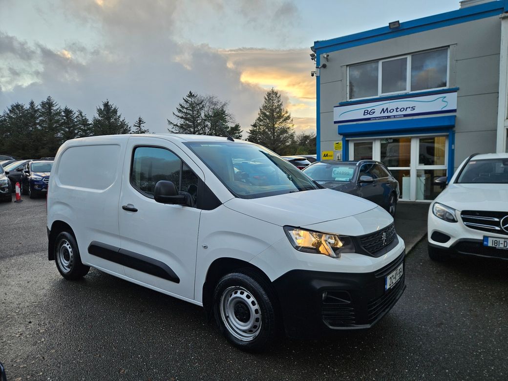 2021 Peugeot Partner