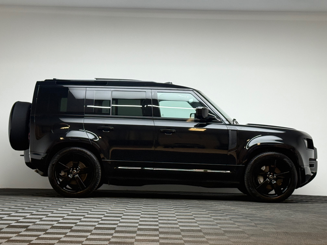 2025 Land Rover Defender