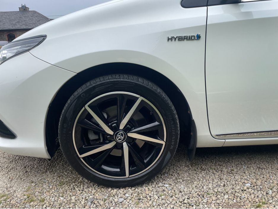 2017 Toyota Auris