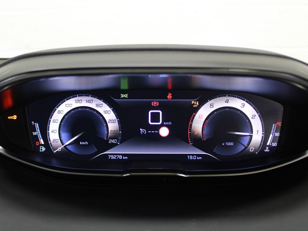 2020 Peugeot 5008