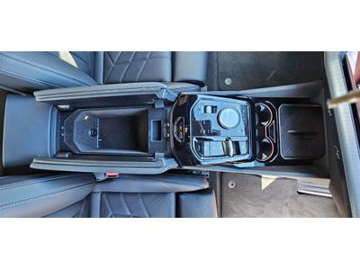 2024 BMW i5