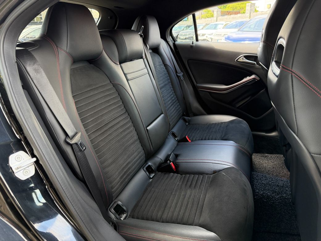 2013 Mercedes-Benz A 180