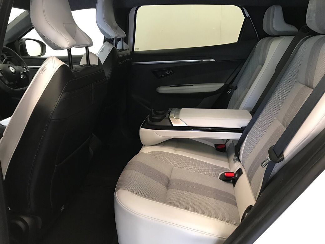 2024 Renault Scenic