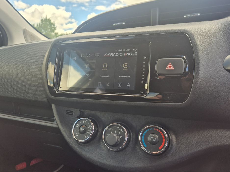 2016 Toyota Vitz