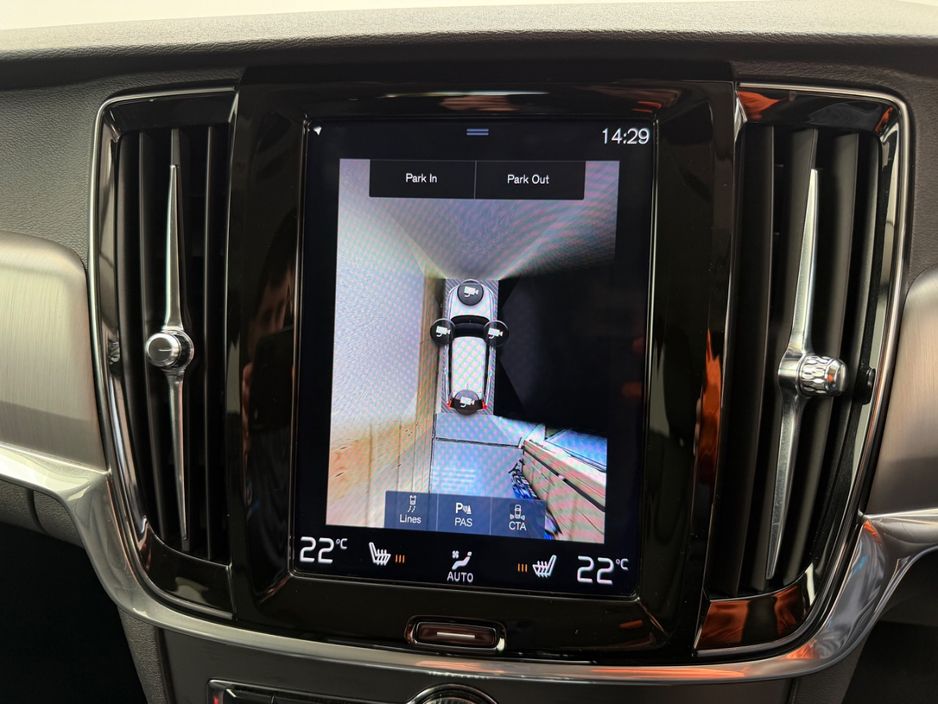 2019 Volvo V90