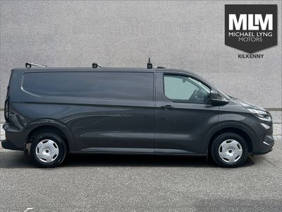 2024 Ford Transit Custom