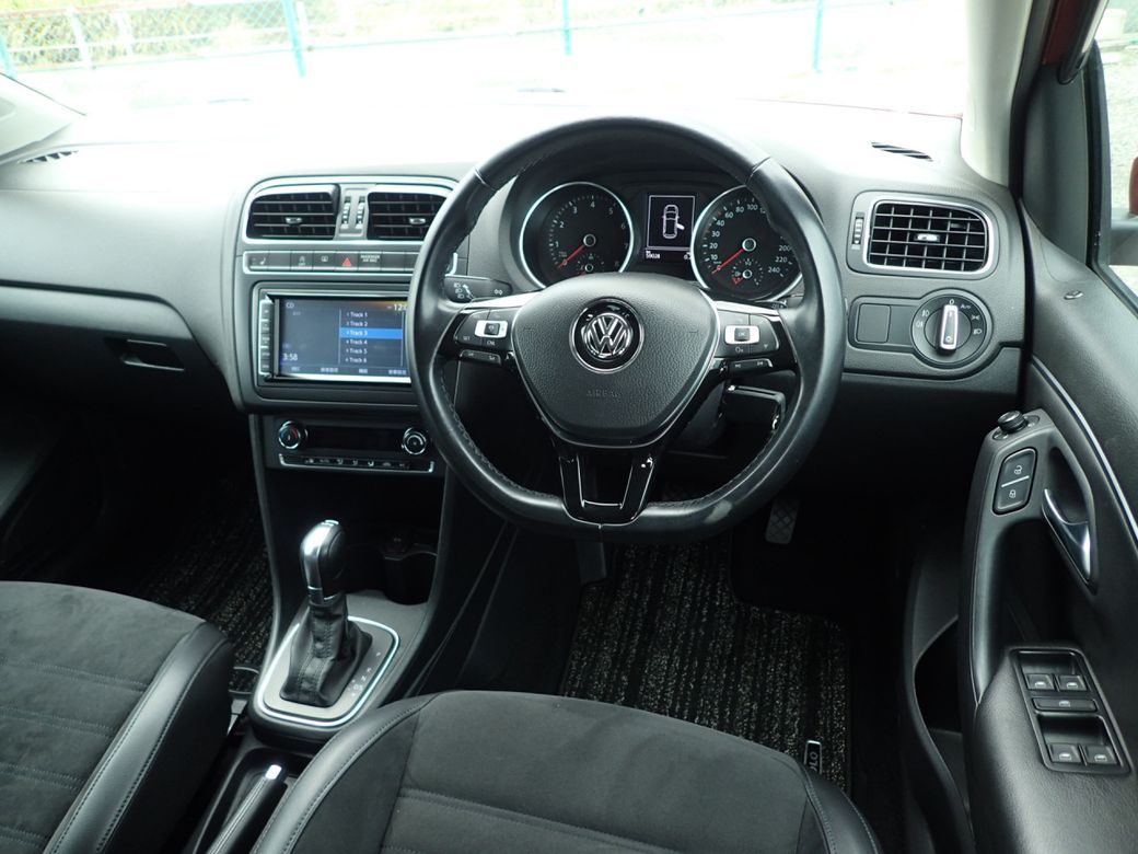 2017 Volkswagen Polo