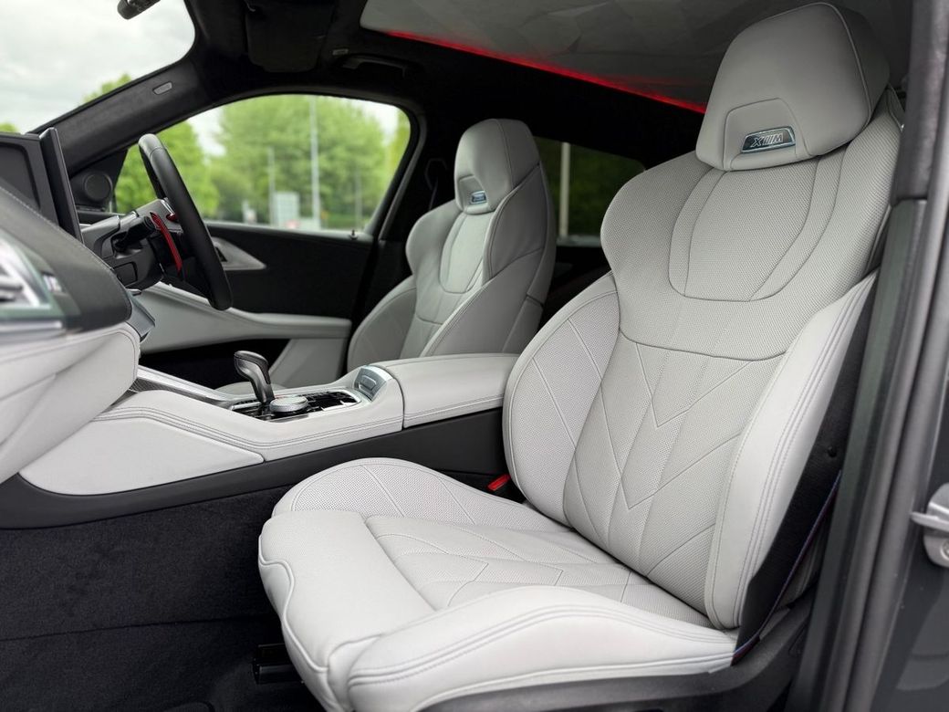 2026 BMW XM