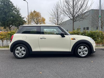 2015 Mini Hatch
