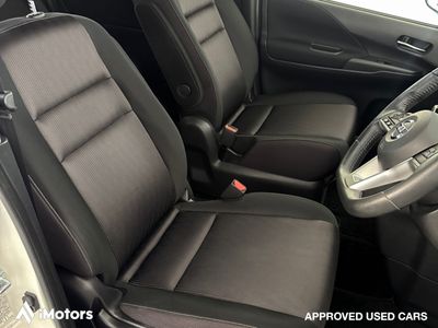 2017 Nissan Serena