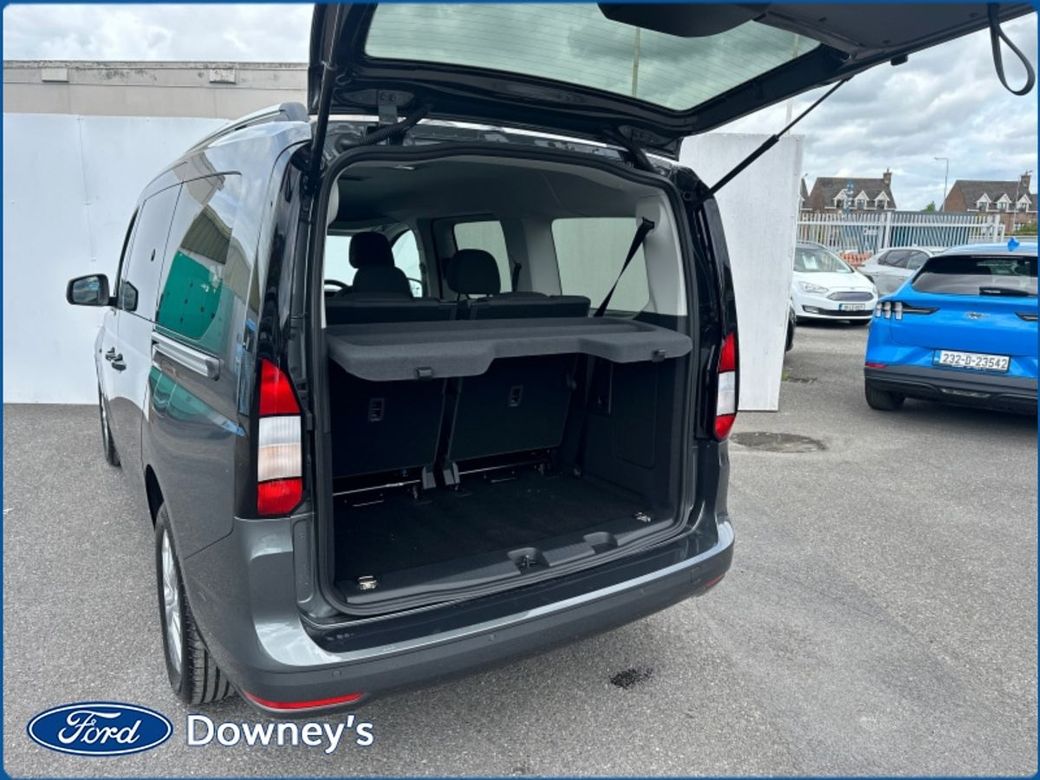 2026 Ford Tourneo Connect