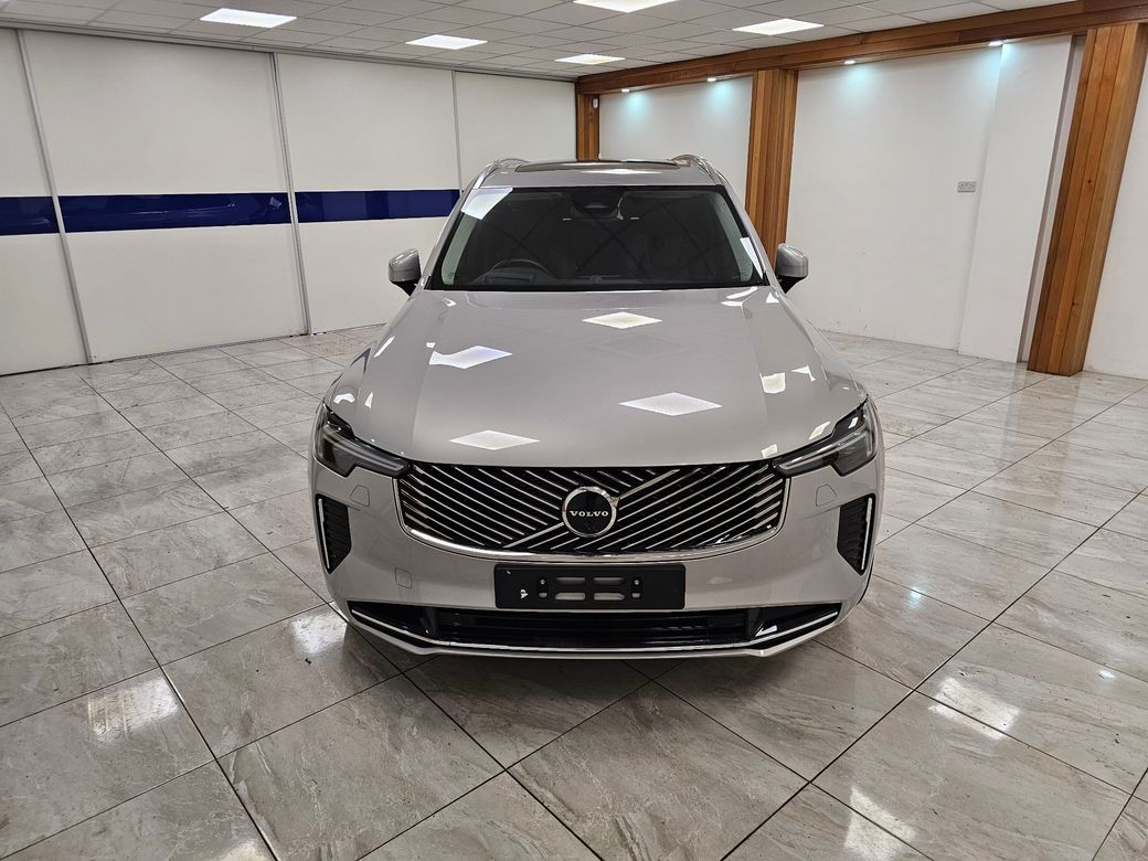 2025 Volvo XC90