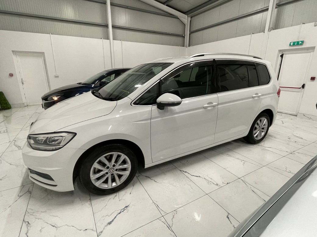 2018 Volkswagen Touran