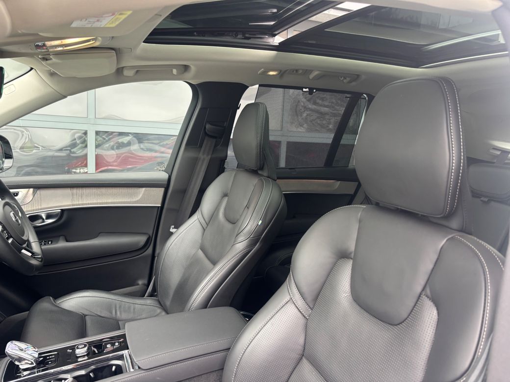 2025 Volvo XC90
