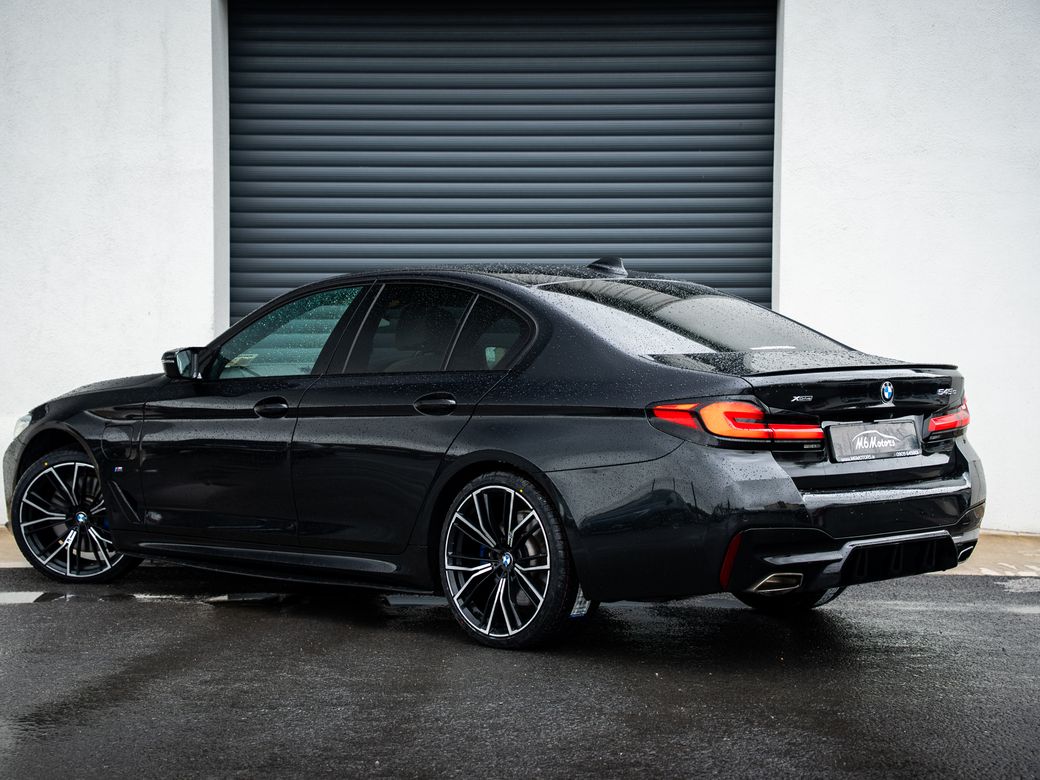 2021 BMW 5 Series