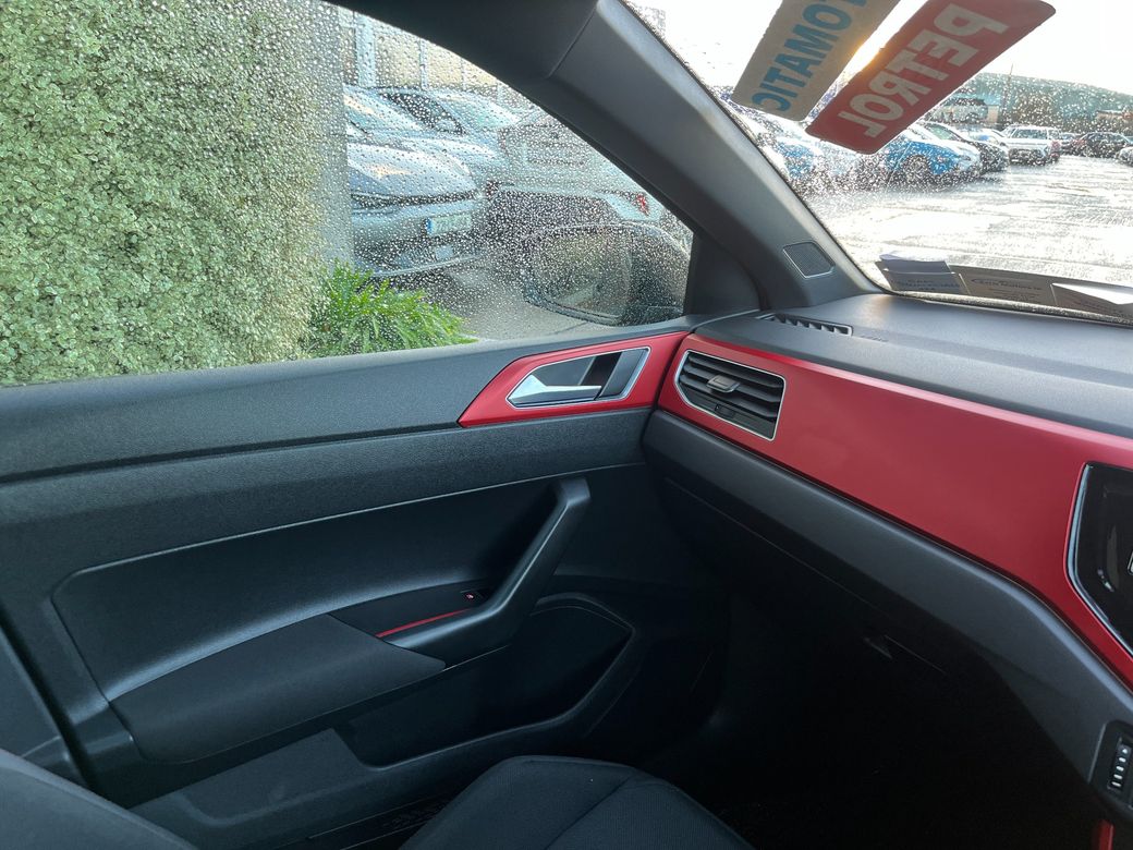 2018 Volkswagen Polo