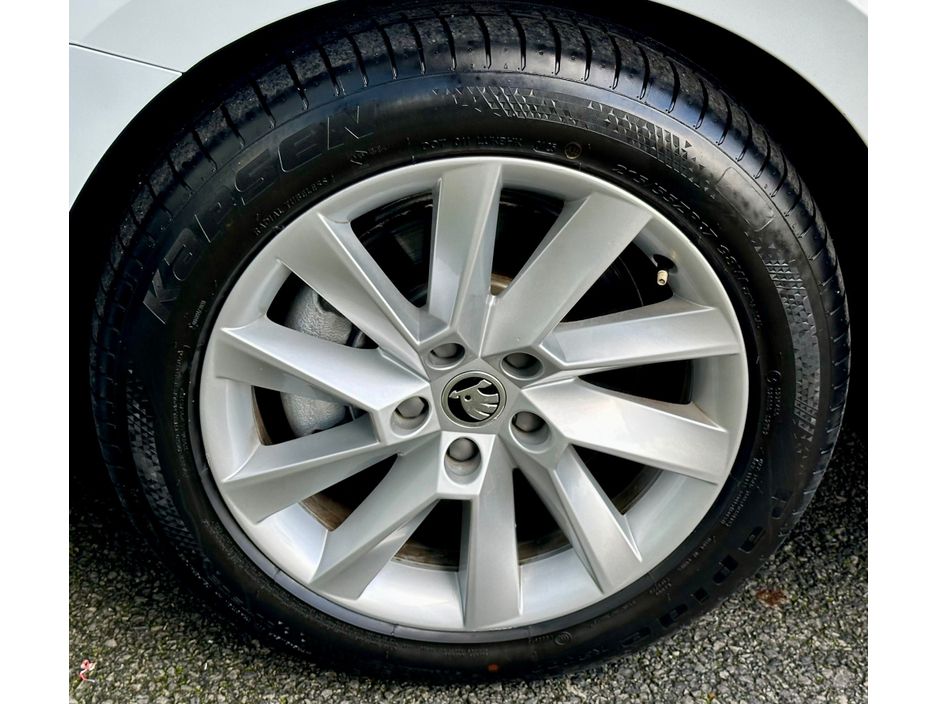 2021 Skoda Superb