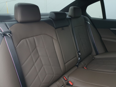 2026 BMW 530
