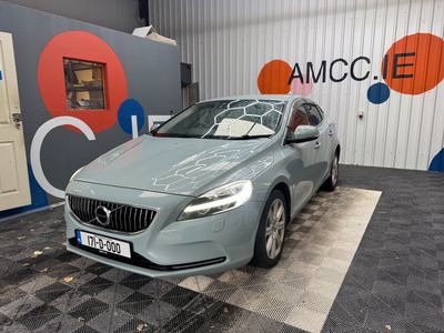 2017 Volvo V40
