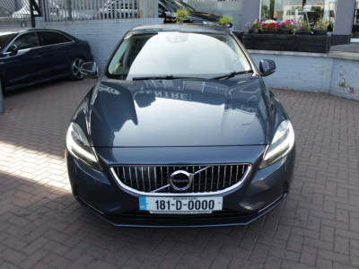 2018 Volvo V40