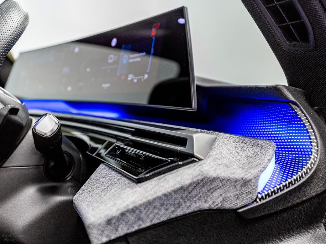 2025 Peugeot 5008
