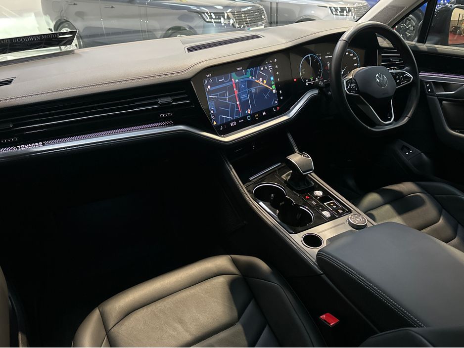 2024 Volkswagen Touareg