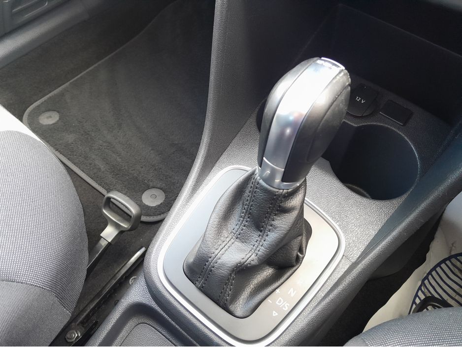 2016 Volkswagen Polo