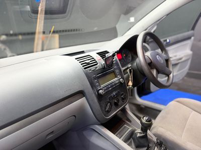 2004 Volkswagen Golf