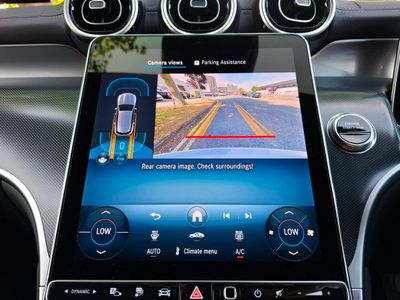 2025 Mercedes-Benz GLC Class