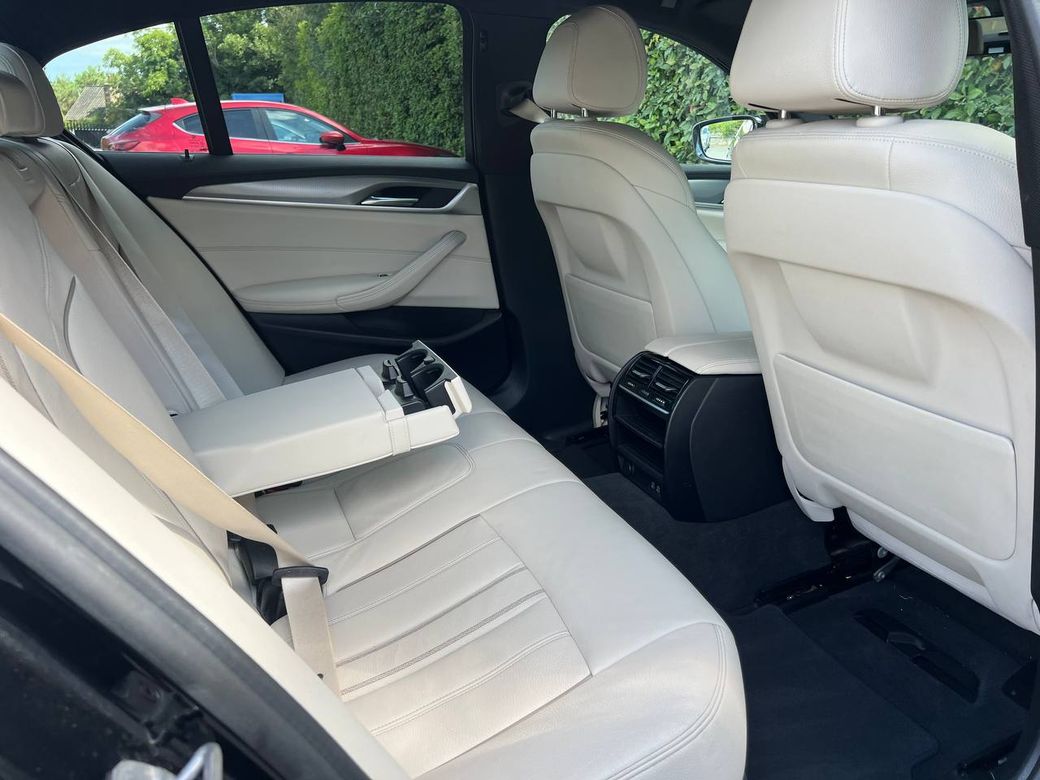 2019 BMW 5 Series