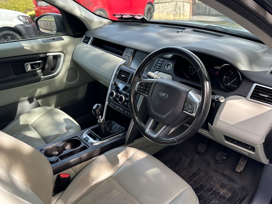 2016 Land Rover Discovery