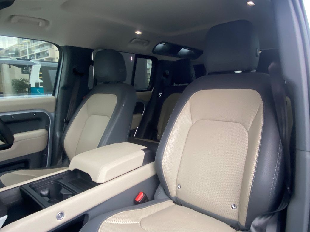 2023 Land Rover Defender