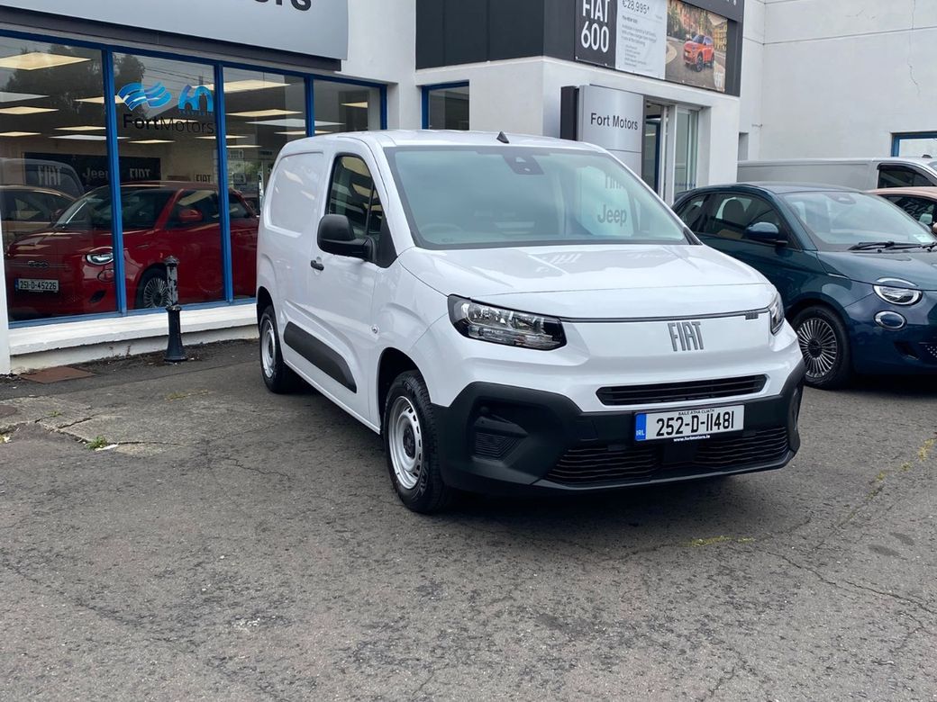 2025 Fiat Doblo