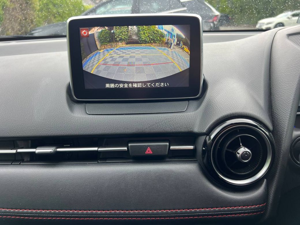 2016 Mazda Demio