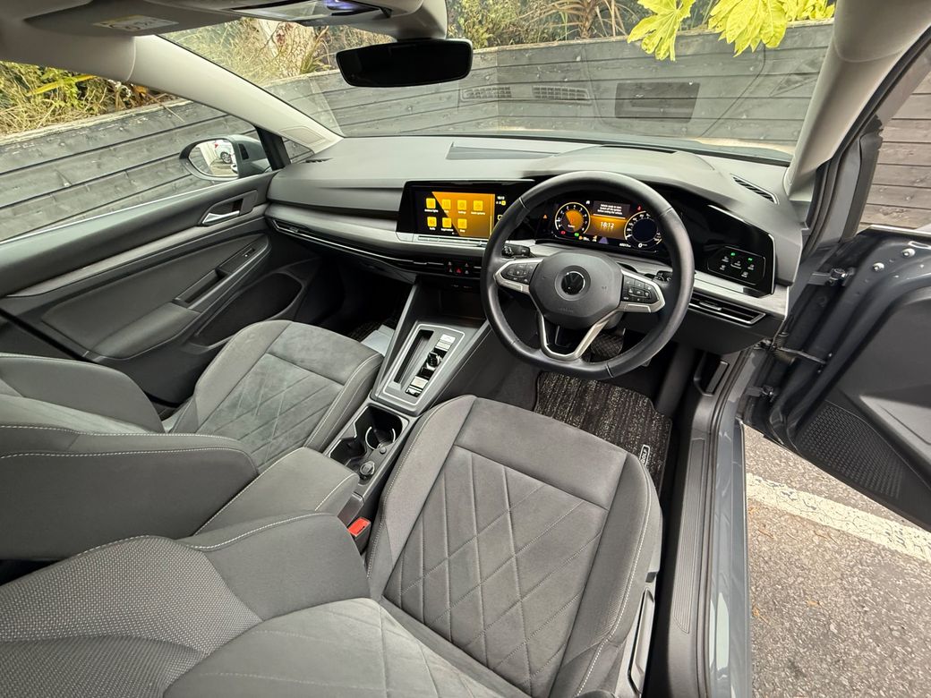 2022 Volkswagen Golf