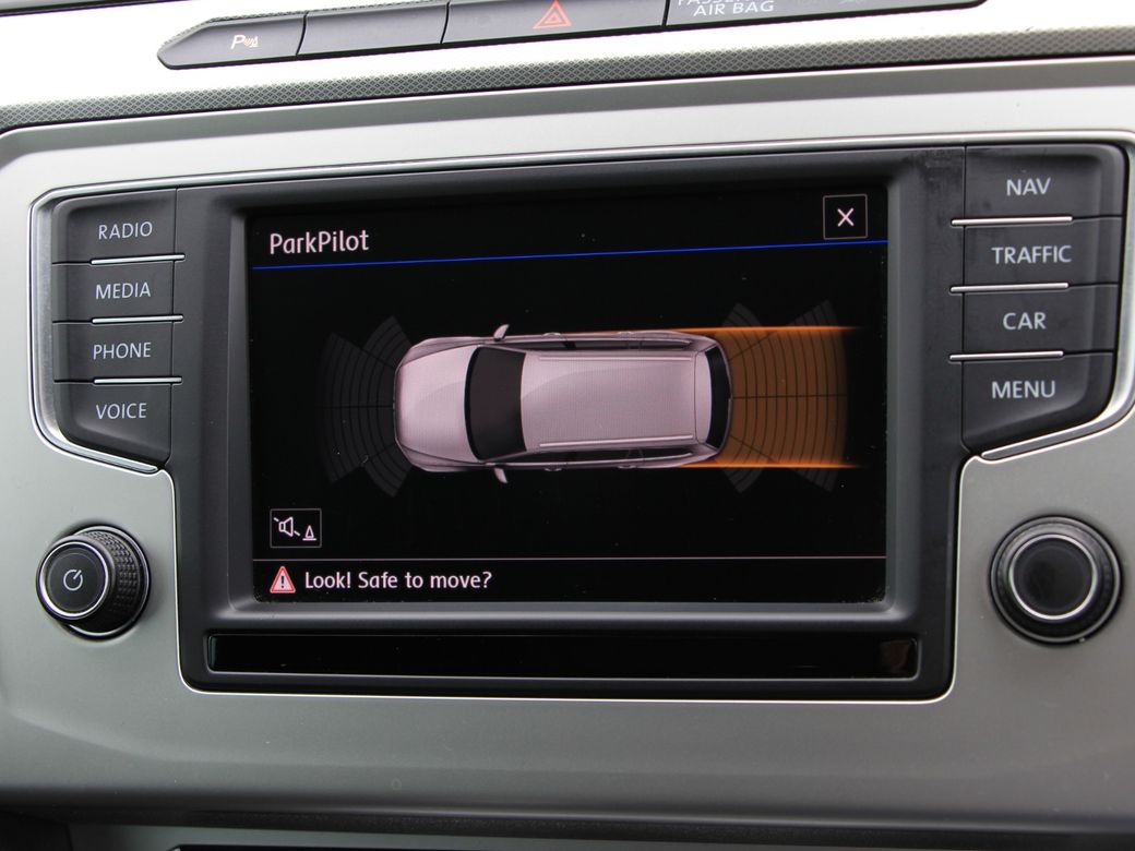 2017 Volkswagen Passat