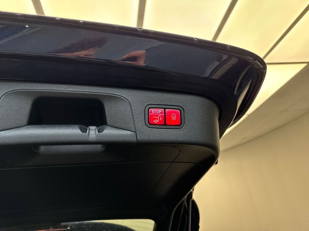 2022 Mercedes-Benz EQC