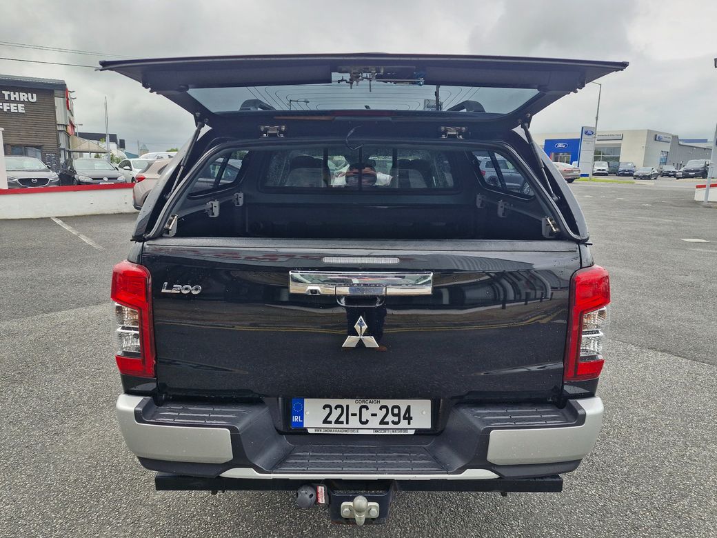 2022 Mitsubishi L200