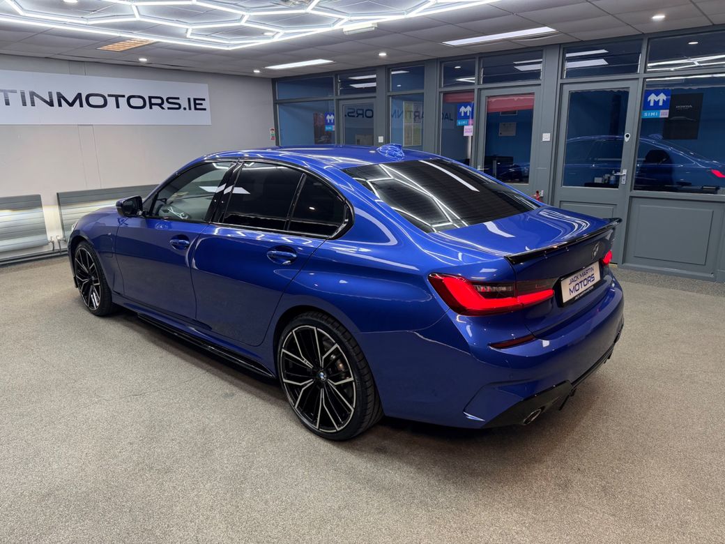 2020 BMW 330