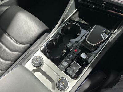 2022 Volkswagen Touareg