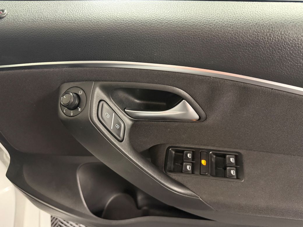 2016 Volkswagen Polo