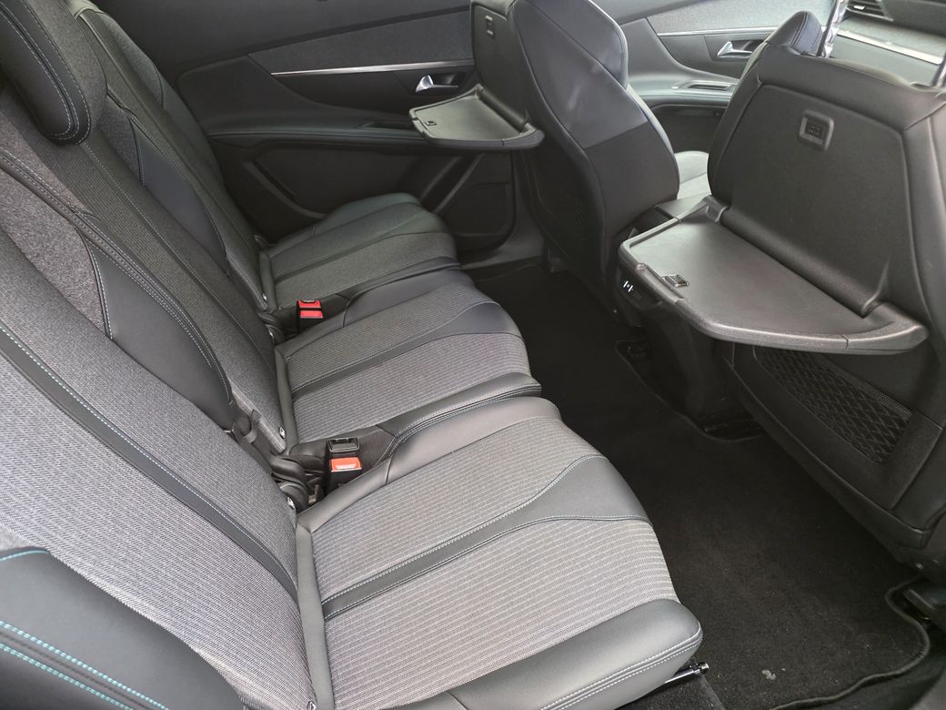 2022 Peugeot 5008