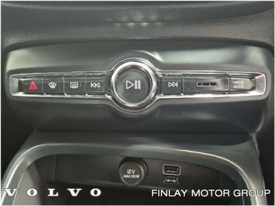 2021 Volvo XC40
