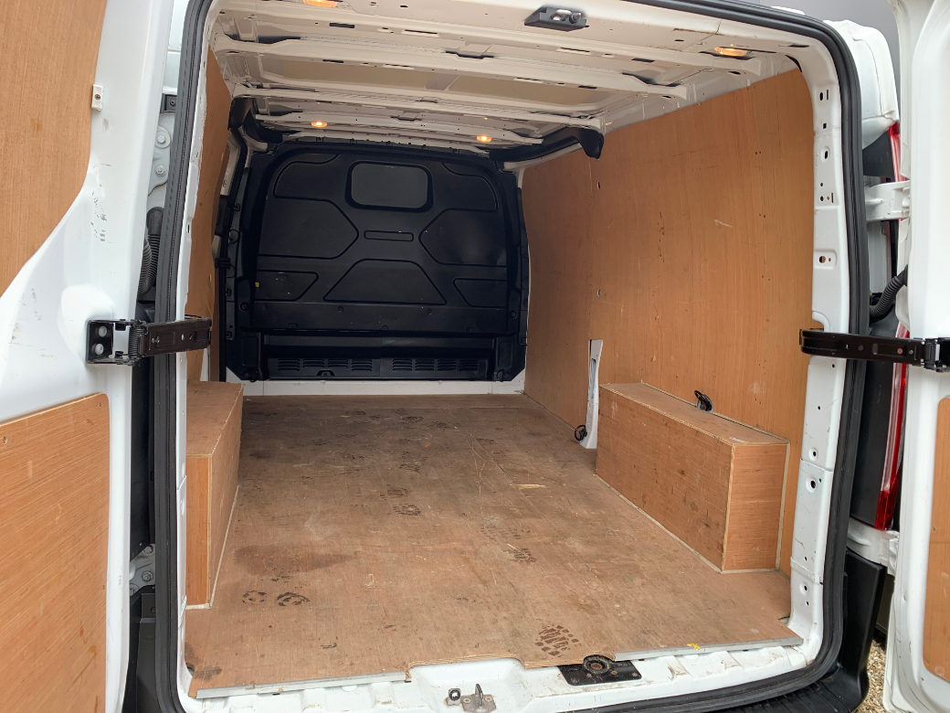 2023 Ford Transit Custom